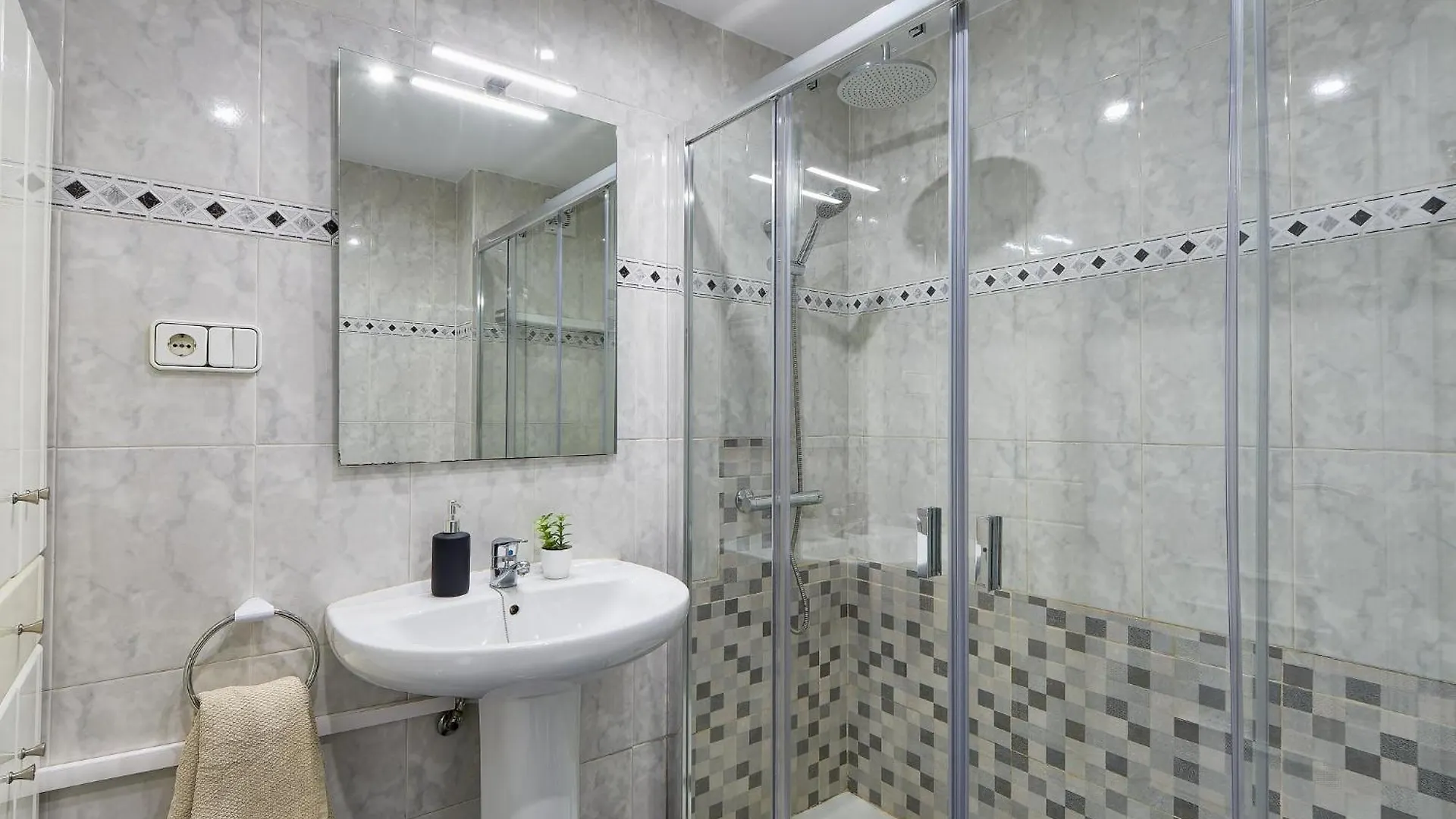 Apartamento Luminoso Apartamento/ 5 Minutos De La Playa Málaga España