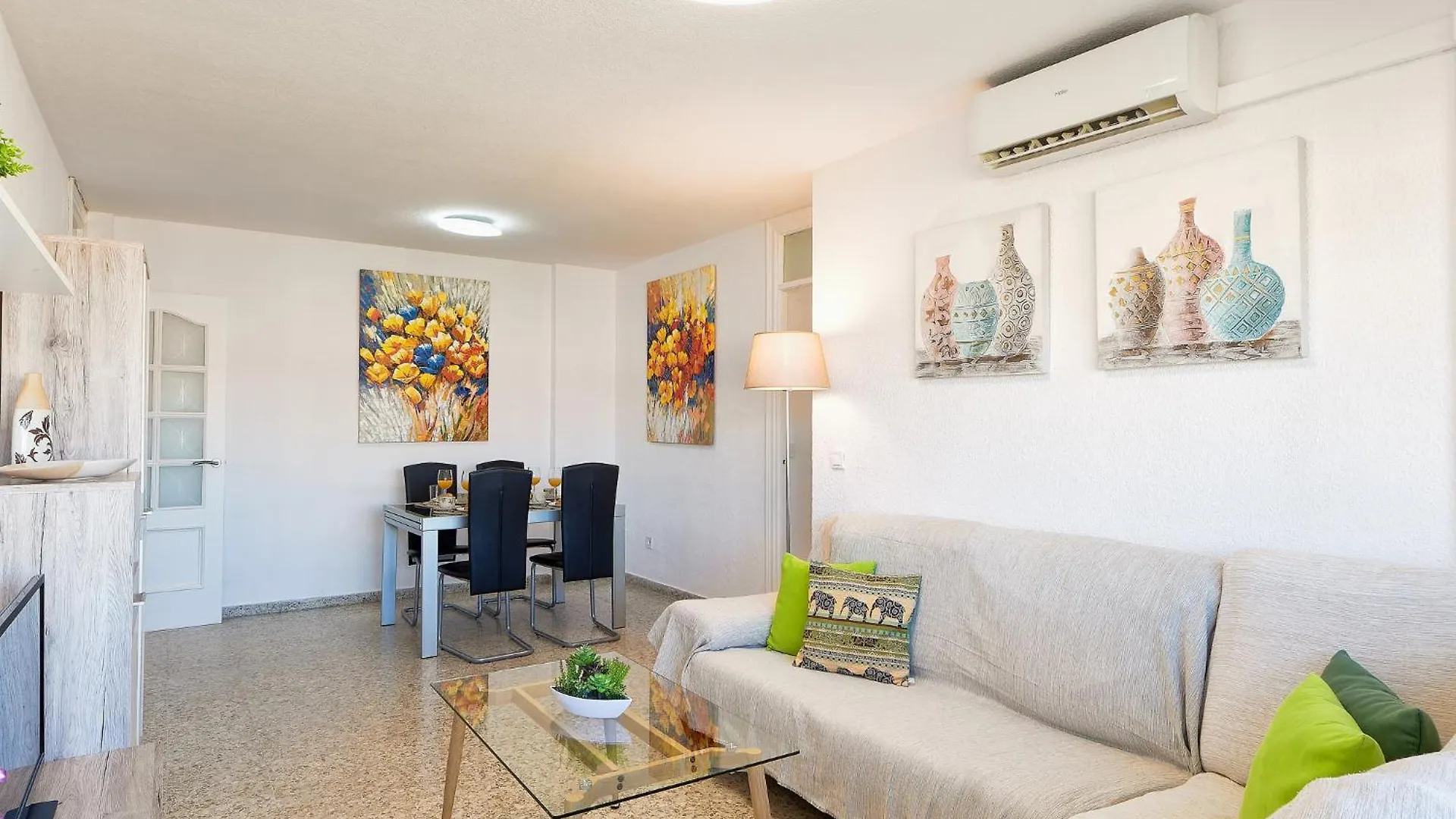 Luminoso Apartamento/ 5 Minutos De La Playa Málaga España
