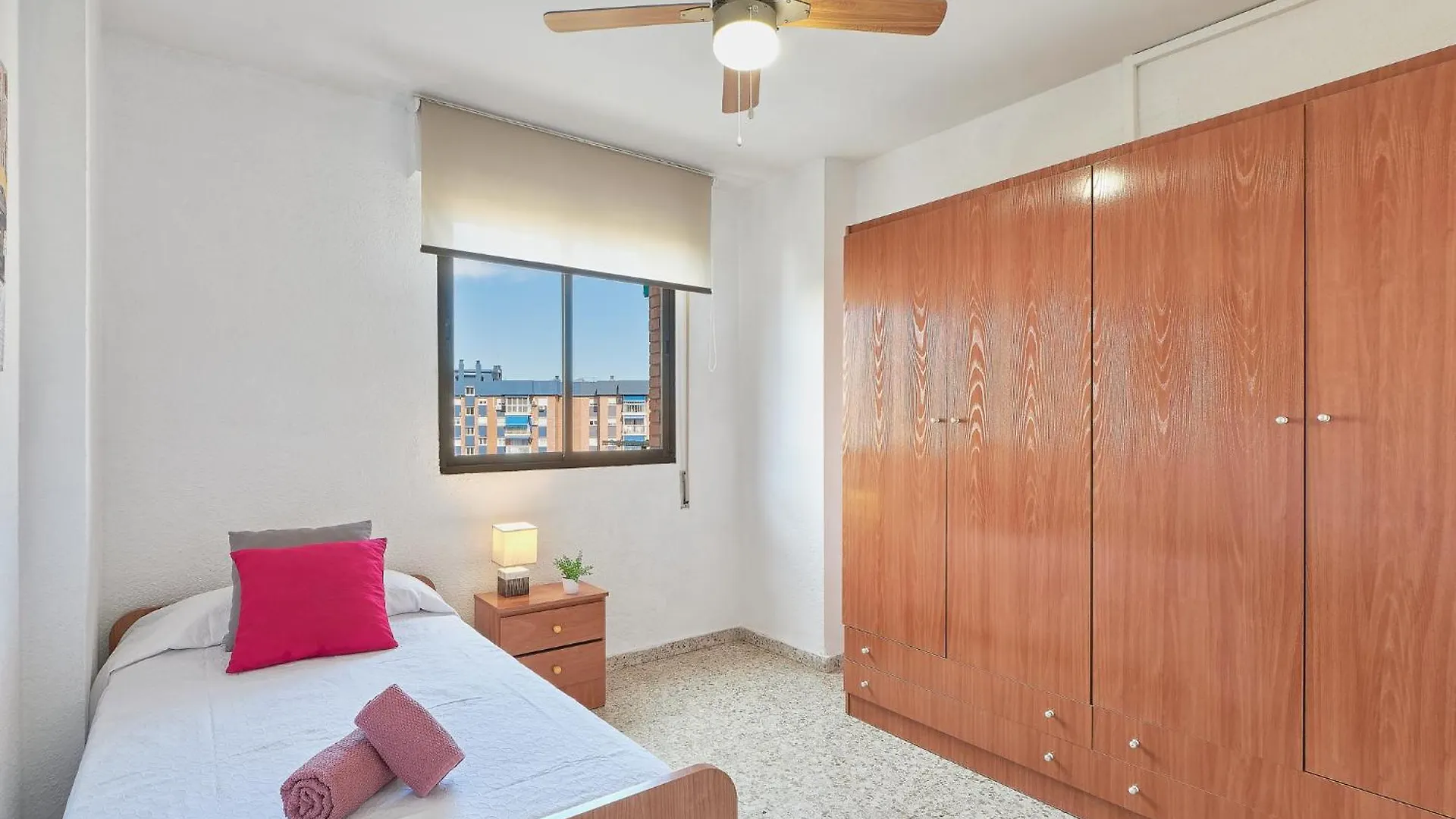 Luminoso Apartamento/ 5 Minutos De La Playa Málaga Apartamento