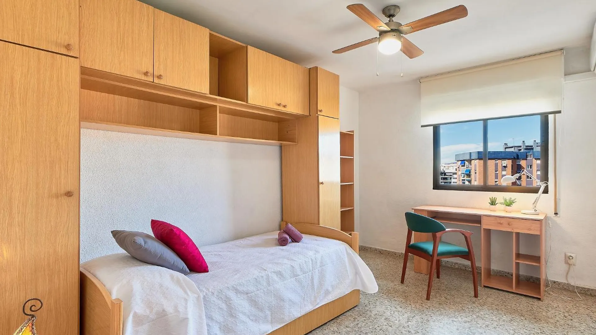 Luminoso Apartamento/ 5 Minutos De La Playa Málaga Apartamento